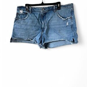 NEW! Abercrombie & Fitch - Women’s Jean Shorts - Medium Wash - Size 34